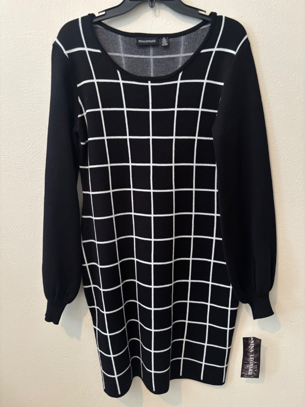 Nina Leonard Women's Black And White Long Sleeve Knit Sweater Dress - Size M